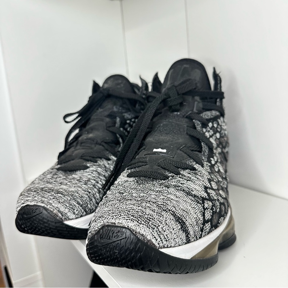 Nike Lebron XVII ‘In The Arena’ - Picture 3 of 13